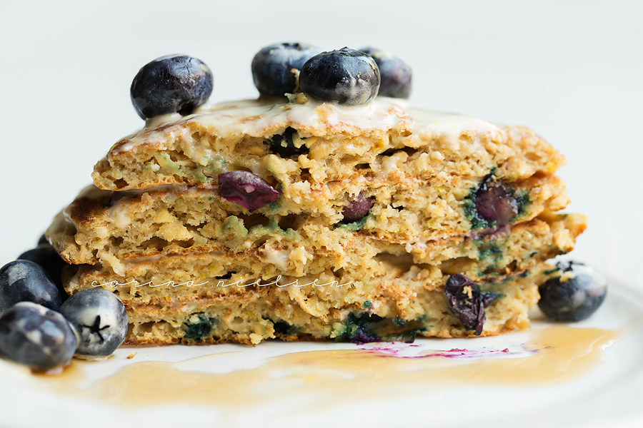 CORINANIELSEN-LIVEFIT-BLUEBERRYPANCAKES-1