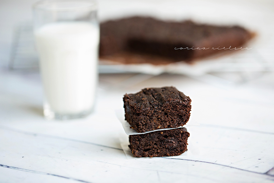 corinanielsen-sweetpotatobrownies-1