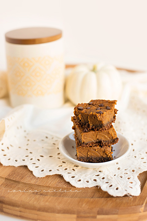 CORINANIELSEN-chocolatepumpkinbars-1