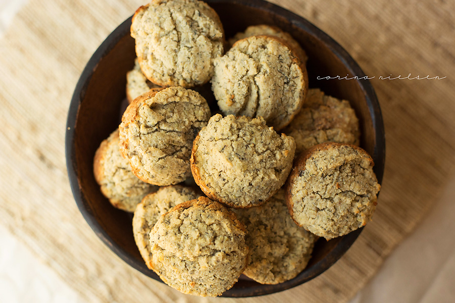 Corina Nielsen- Banana Chia Seed Muffins-1