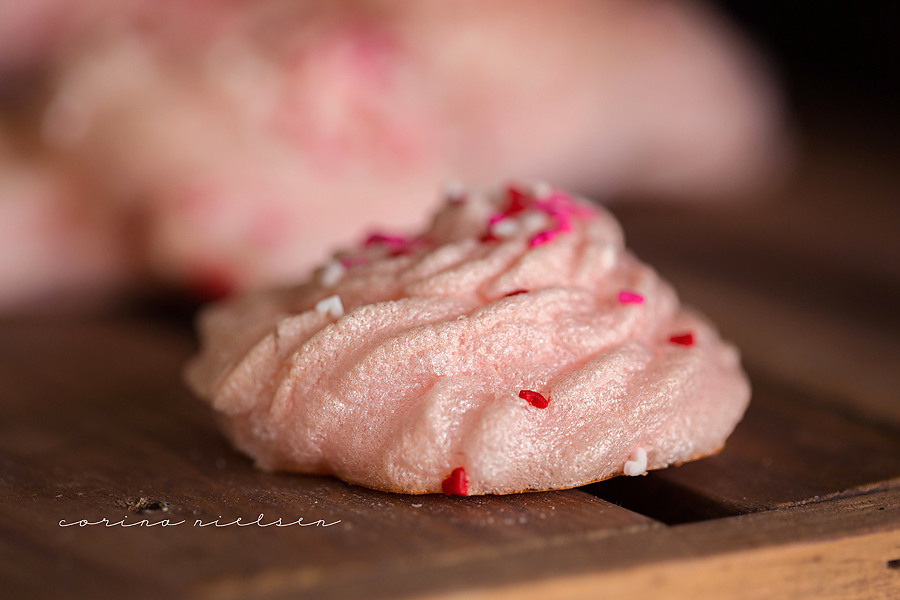 Corina Nielsen- Strawberry Meringues-2