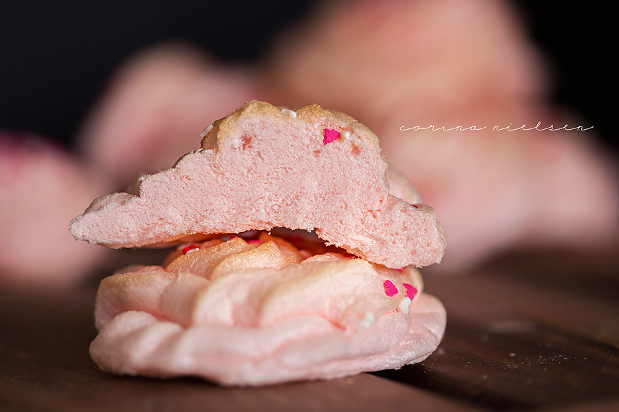 Corina Nielsen- Strawberry Meringues-4