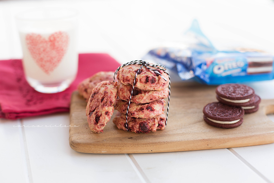 Corina Nielsen- Red Velvet Oreo Cream Cheese Cookies-1