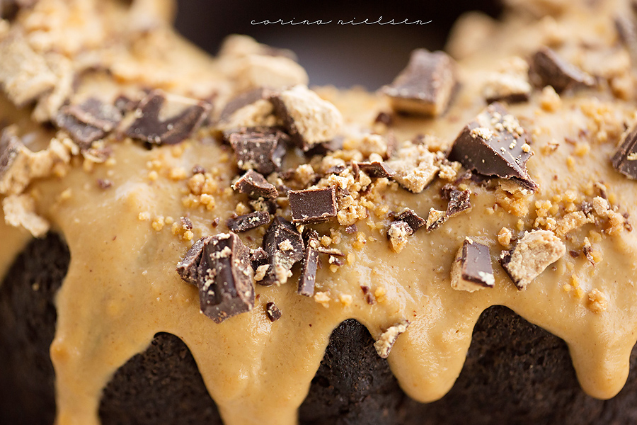 Corina Nielsen- Peanut Butter Banana Chocolate Fudge Cake-3