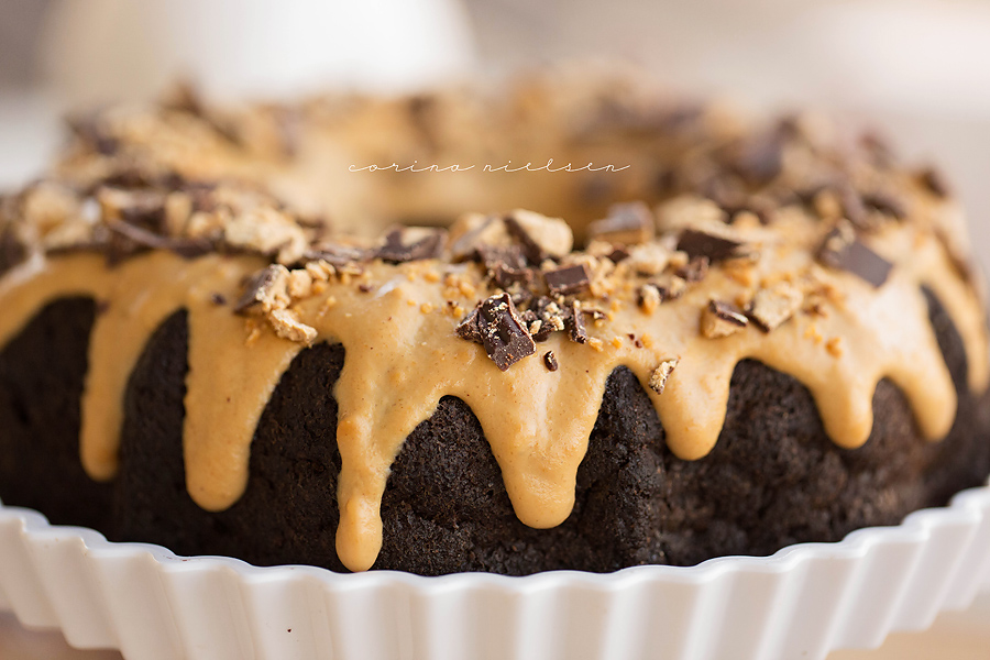 Corina Nielsen- Peanut Butter Banana Chocolate Fudge Cake-4
