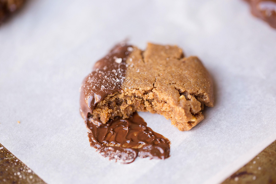 CHOCOLATE DIPPED PEANUT BUTTER COOKIES