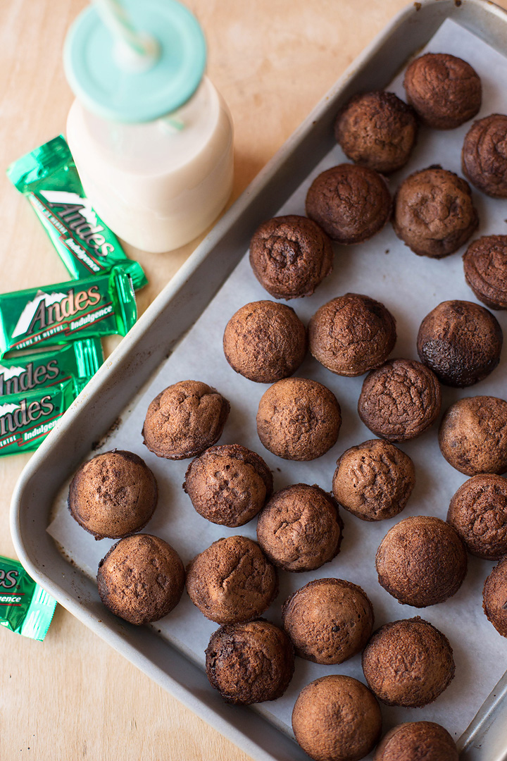Mint Chocolate Protein Cake Pops