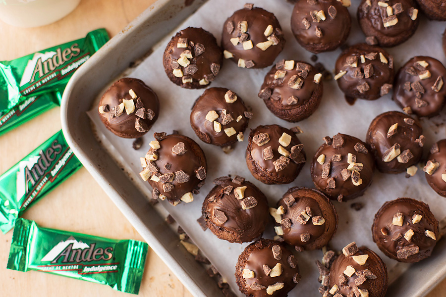 Mint Chocolate Protein Cake Pops