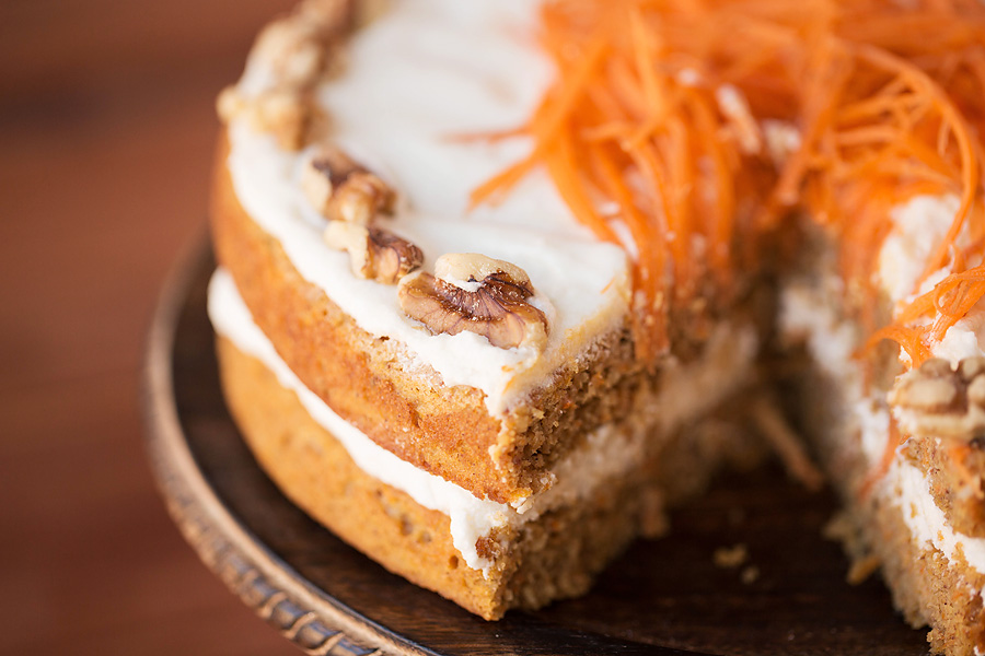 Low Sugar Carrot Cake