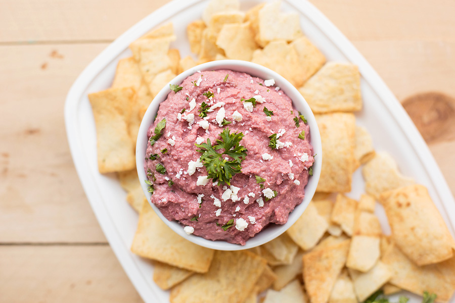 Easy Beet Hummus