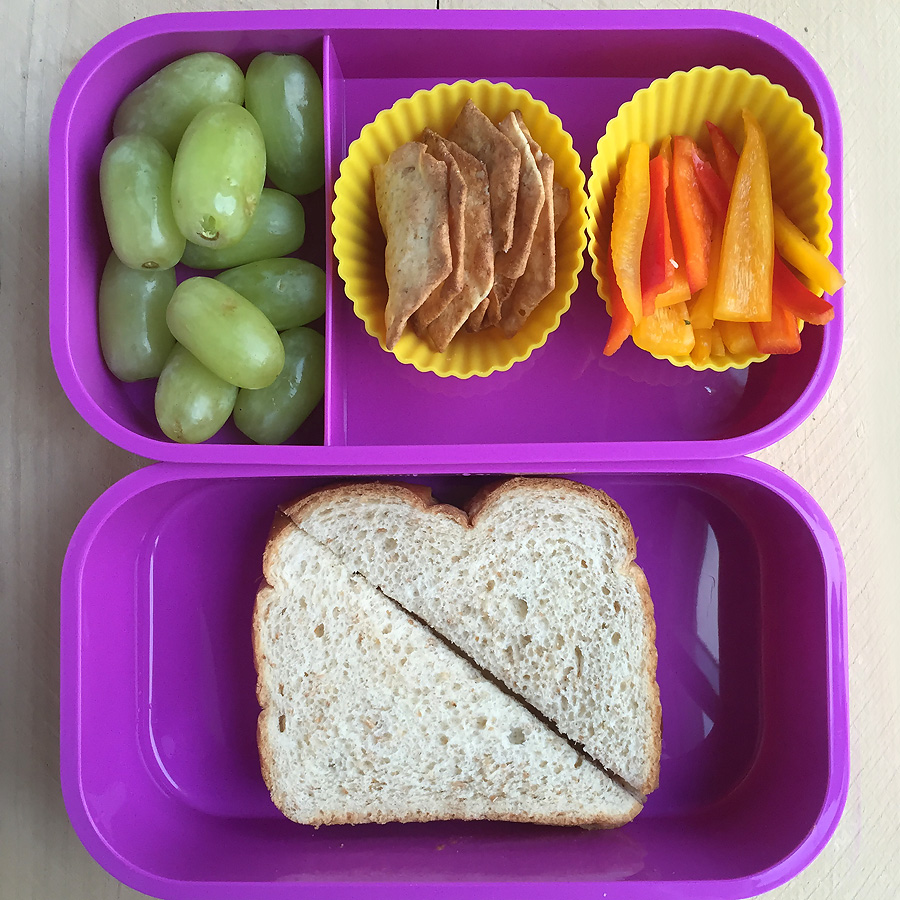 live-fit-kids-lunch-box-prep-3