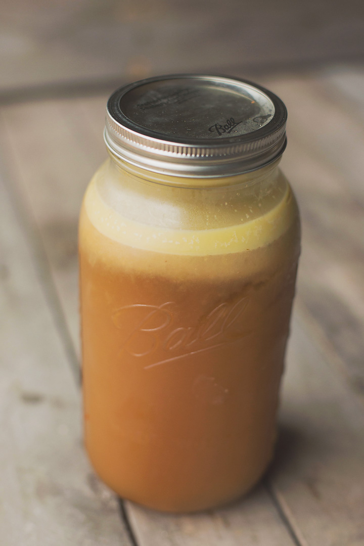 Instant Pot Chicken Bone Broth