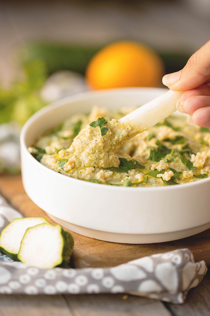 Keto Garlic Zucchini Hummus